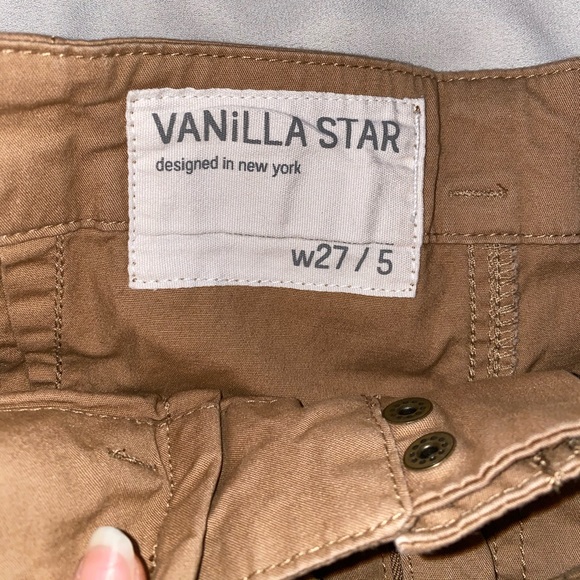 Tan shorts - Picture 3 of 3